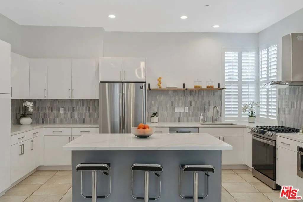 12923 Bluff Creek Drive, Los Angeles, California 90094 home-pic-5